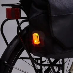 BESACE VELO 500 1X15L NOIR -Velo Composant Magasin besace velo 500 1x15l noir 9