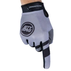 Gants Vélo Enfant Stay Strong Chevron -Velo Composant Magasin gants velo enfant stay strong chevron 3