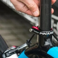 Muc-Off Pâte D'assemblage Des Pinces En Carbone -Velo Composant Magasin pate dassemblage des pinces en carbone 4