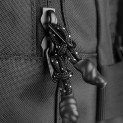 SAC A DOS DE SKATE DC SHOES STRAPPER NOIR AVEC FIXATION POUR SKATEBOARD -Velo Composant Magasin sac a dos de skate dc shoes strapper noir avec fixation pour skateboard 5