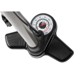 ZEFAL Profil Max FP20, Pompe A Pied Vélo Avec Large Manomètre 2 ZEFAL Profil Max FP20, Pompe A Pied Vélo Avec Large Manomètre -Velo Composant Magasin zefal profil max fp20 pompe a pied velo avec large manometre 2